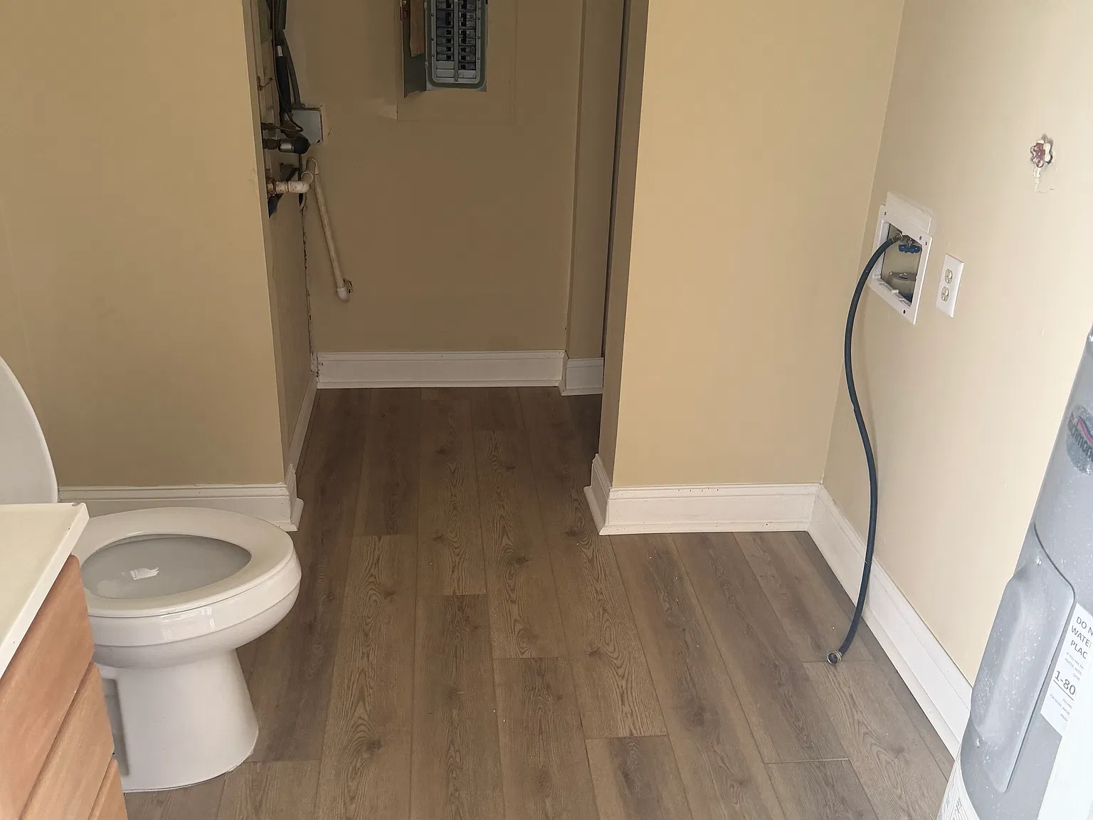2 bed, 1.5 bath, 1000 sqft, $1,200 — Photo 3