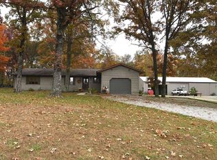 5156 Woodard School Rd, Salem, IL 62881