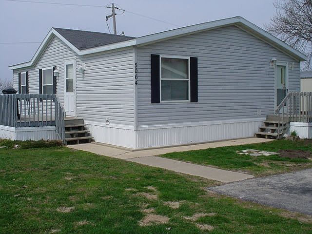 2nd image of 5064 Flagstone Dr