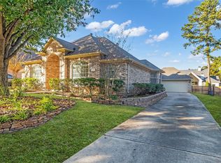 35 W Pines Dr, Montgomery, TX 77356