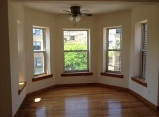 4933 N Kedzie Ave APT 3W, Chicago, IL 60625