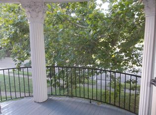 1956 Guilford Rd, Upper Arlington, OH 43221
