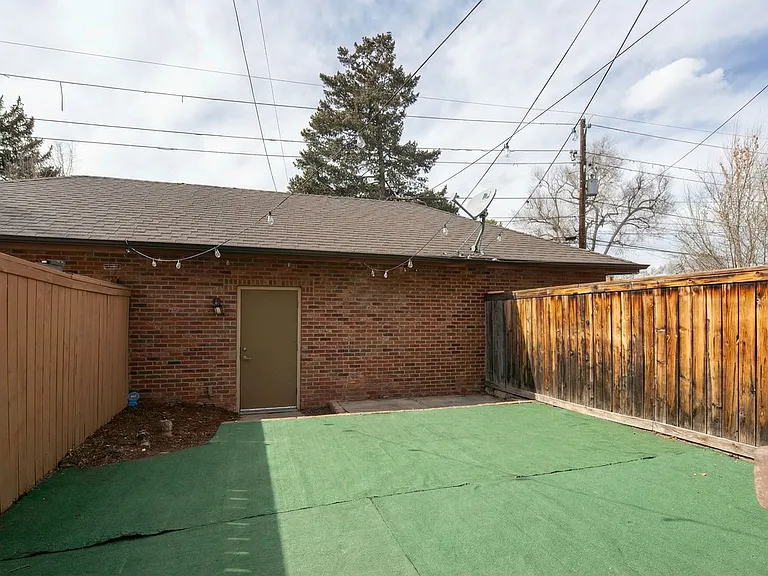 2245 S High St — Photo 33