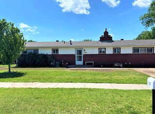 1105 Susank Rd, Hoisington, KS 67544