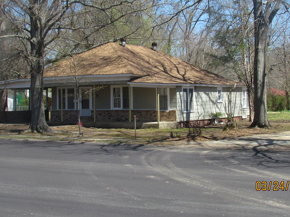 607 Main St, Crossett, AR 71635 Zillow