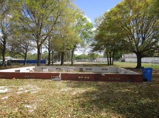 3437 W Pettie Rd, Dover, FL 33527