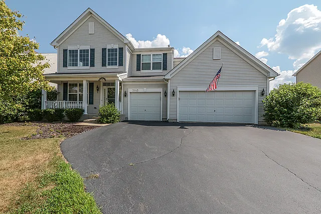 3145 Whirlaway Ln photo 1