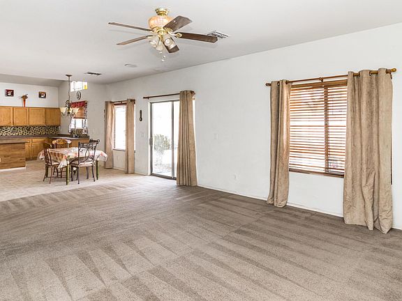 3rd image of 2018 N Parish Ln
