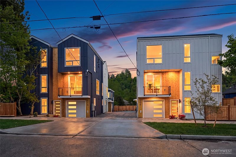 2nd image of 106 29th Avenue E
