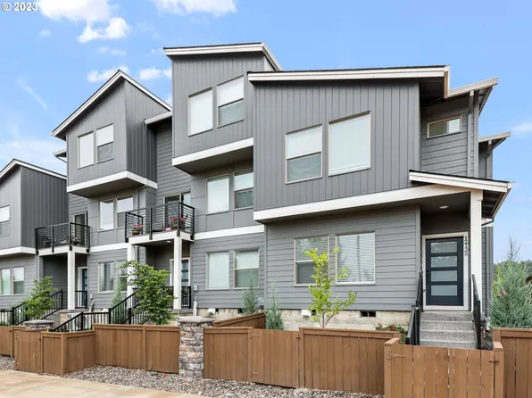 12732 SE 172nd Ave, Happy Valley, OR 97086