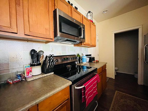 5th image of 2344 NE Marion Ln
