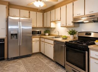 9 Blackstone Dr APT 88, Nashua, NH 03063