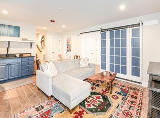 1150 Folly Rd, Charleston, SC 29412