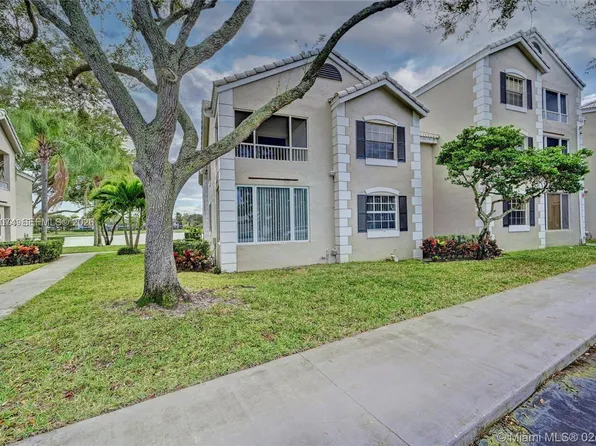 2850 N Oakland Forest Dr APT 202, Fort Lauderdale, FL 33309