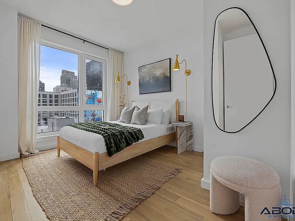 1st image of 558 Sackett St #4A