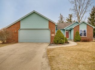 728 Pellston Ct, Fort Wayne, IN 46825