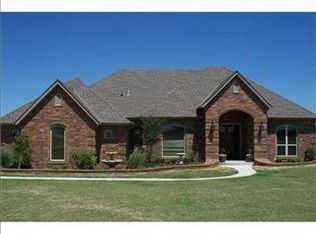 3903 Buckhorn Ln, El Reno, OK 73036