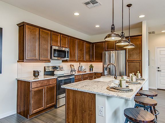 2nd image of 5805 W Pueblo Ave #6TUN71