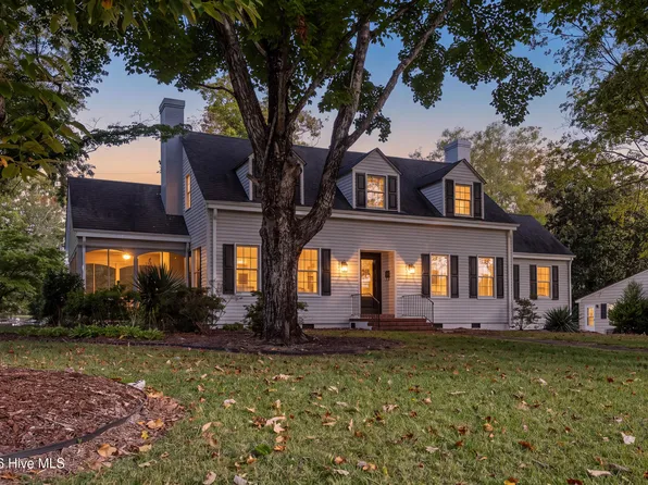 105 W Camden Street, Windsor, NC 27983