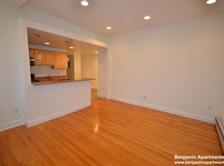 1322 Commonwealth Ave APT 4A, Boston, MA 02134