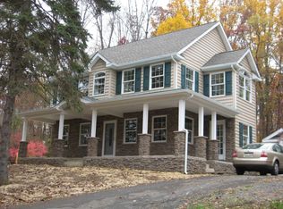 1233 Bridgeton Hill Rd, Upper Black Eddy, PA 18972