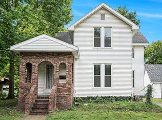 518 Walnut St, Three Rivers, MI 49093