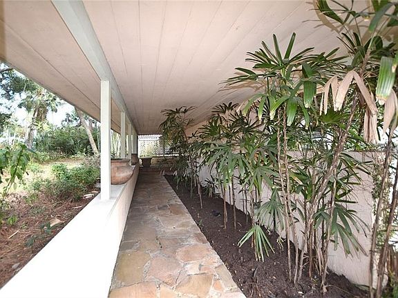 5th image of 1616 N Lake Shore Dr