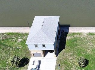 2005 Nelson Ave, Pt Bolivar, TX 77650