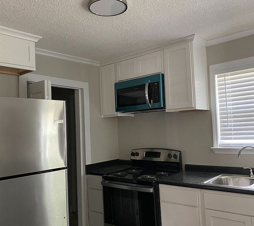 1st image of 641 Eagan Rd