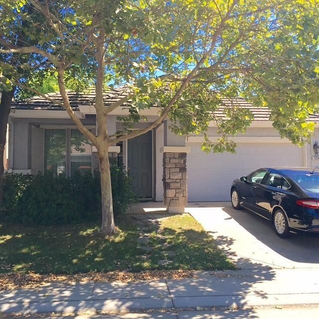 1st image of 7924 Robinson Dr