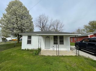 326 S West St, Thorntown, IN 46071