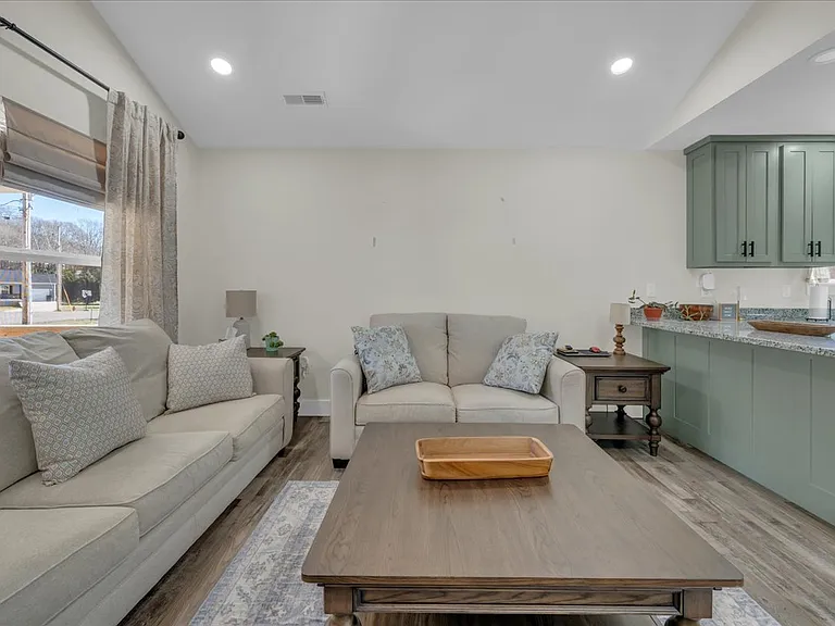 160 Marion Farms Dr — Photo 6