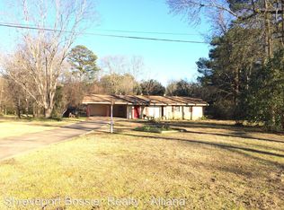 8921 Shady Ln, Shreveport, LA 71118