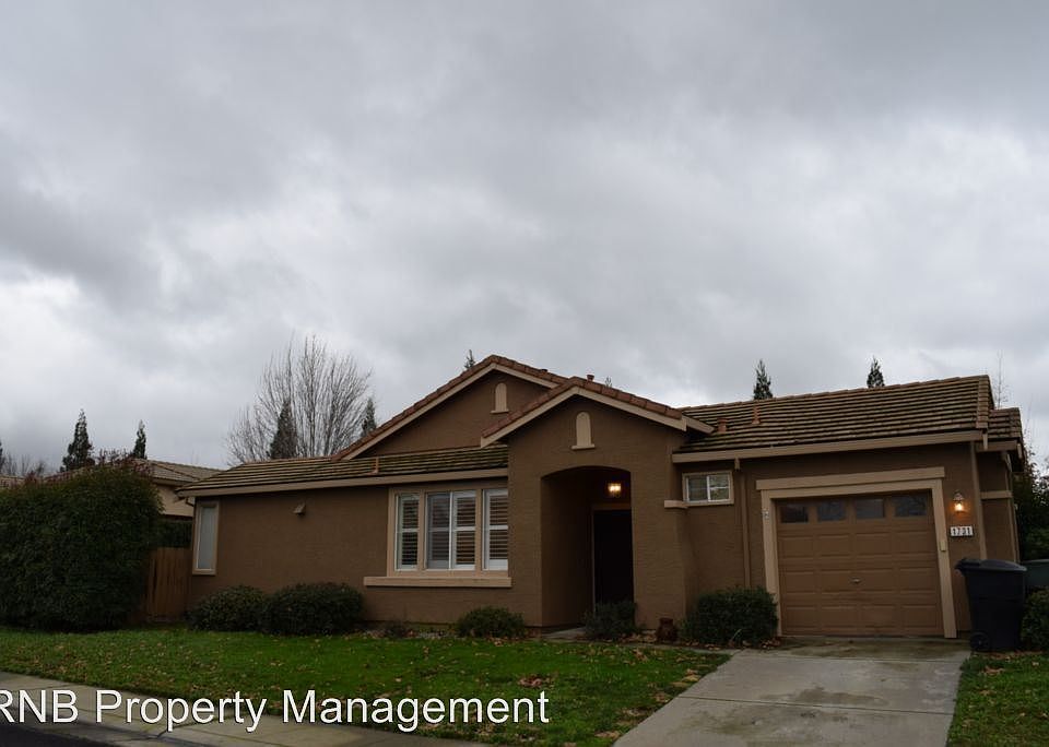 1st image of 1731 Luton Dr