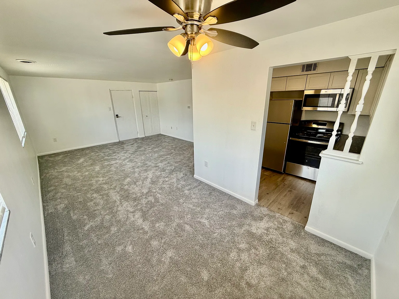 2 bed, 850 sqft, $1,250 — Photo 2