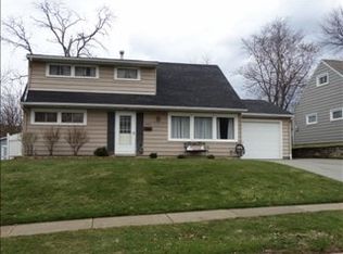 2936 Prange Dr, Cuyahoga Falls, OH 44223