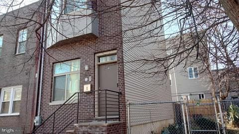 5th image of 2722 Oakford St
