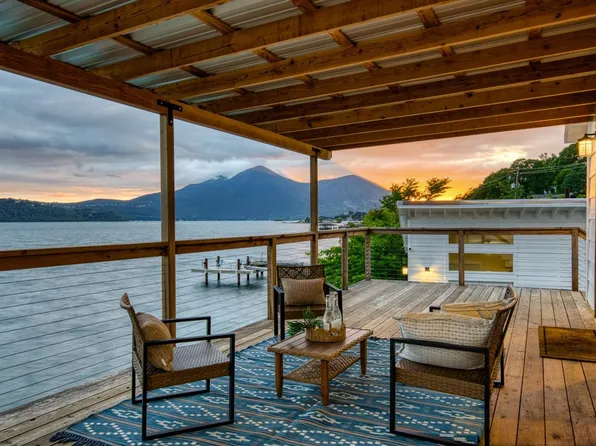 12521 Lakeshore Drive, Clearlake, CA 95422