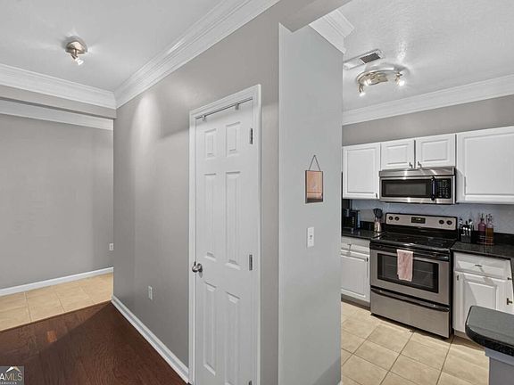 5th image of 4203 Westchester Rdg NE