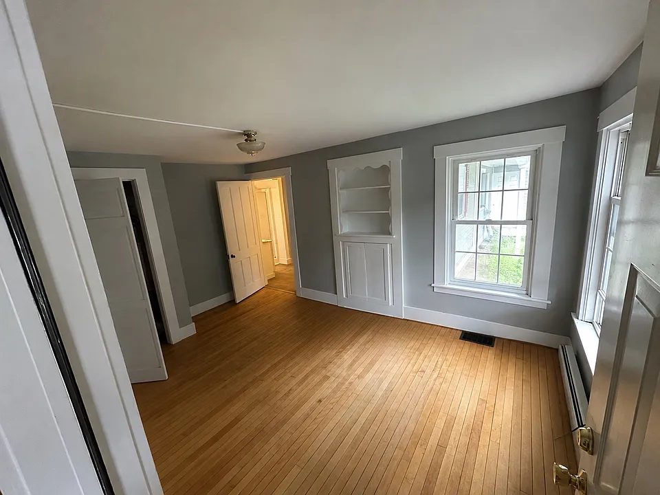 117 S Main St #2