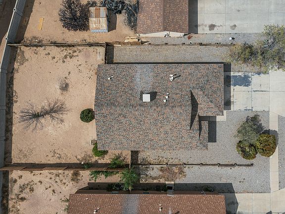 2nd image of 111 18th St SE