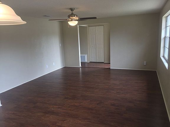 5th image of 1111 Barbara Dr