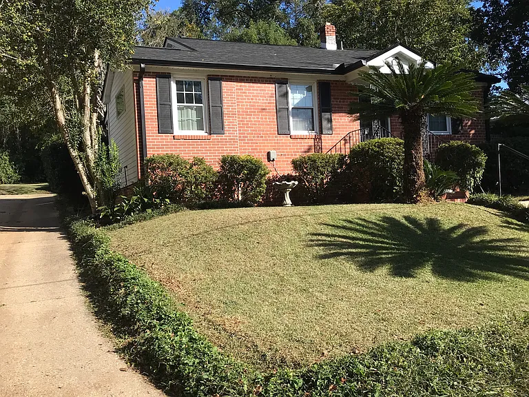 611 Gunter St — Photo 24
