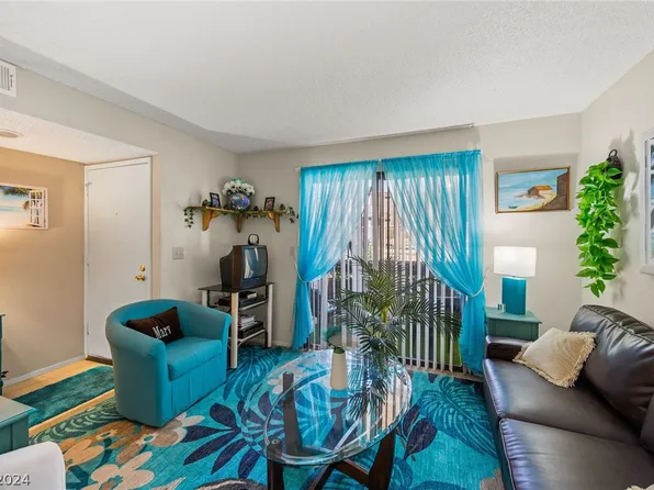3811 Desert Marina Dr APT 123, Laughlin, NV 89029
