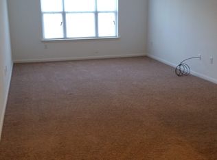 1200 Green Holly Rd #407, Clarks Summit, PA 18411