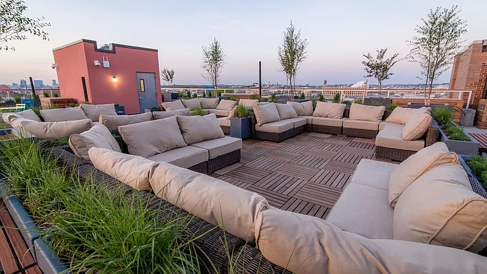 Rented by Nooklyn NYC LLC | media 22