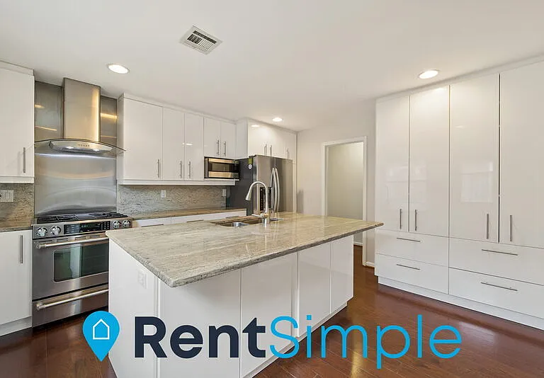 618 S Barton St — Photo 13
