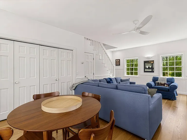 1280 Town Line Rd — Photo 11