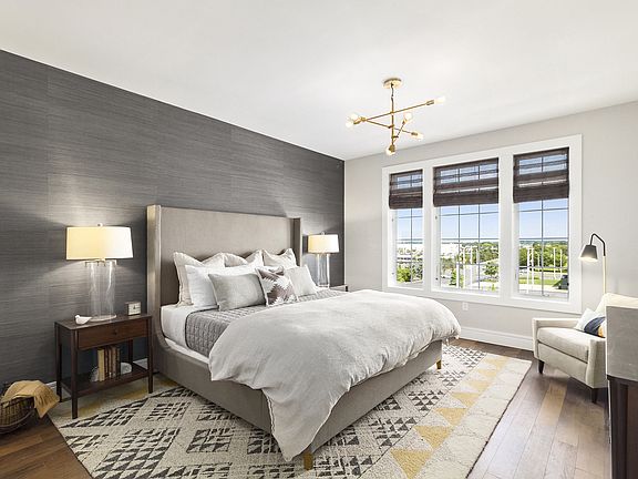 4th image of 990 Corporate Dr APT 207