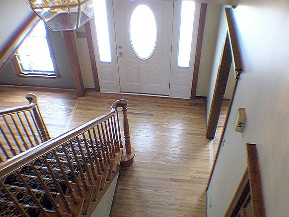 2nd image of 1512 Saranell Ave